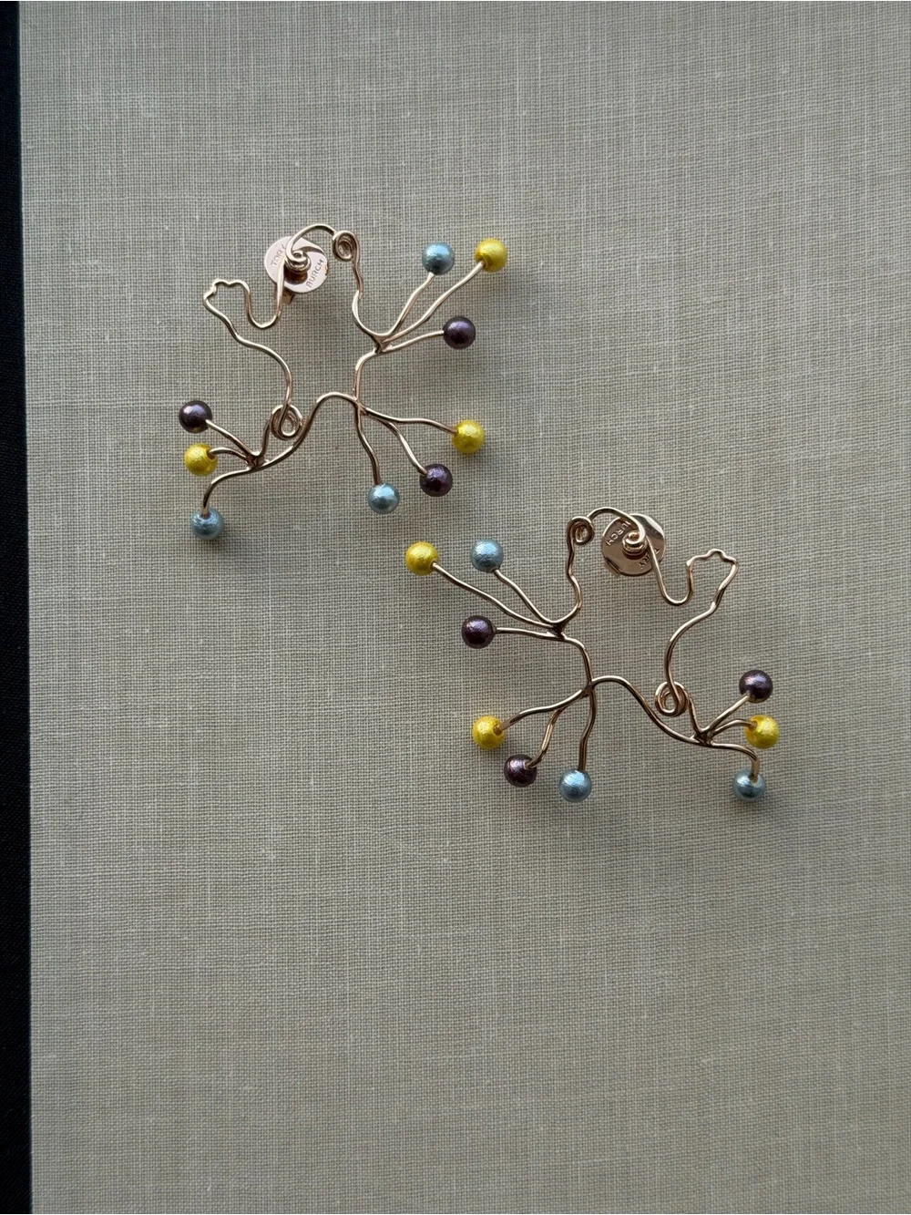 Tory Burch Frog Pearled Earrings
